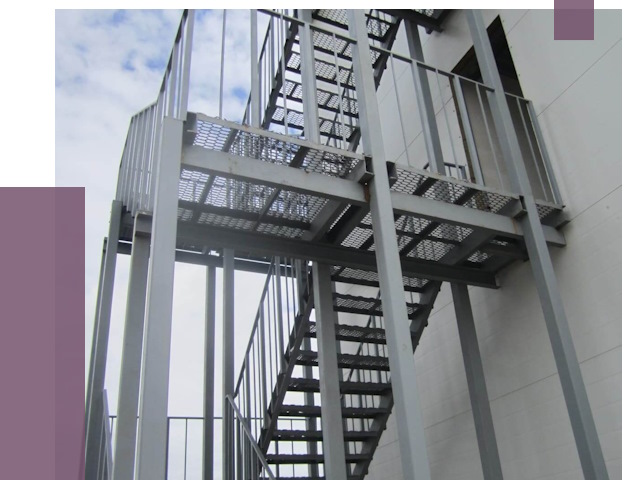 Монтаж пожарных лестниц в Вольске от 7697 руб.