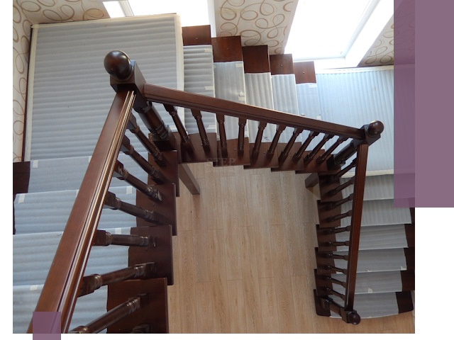 П-образные лестницы под ключ в Вольске — изготовление и монтаж