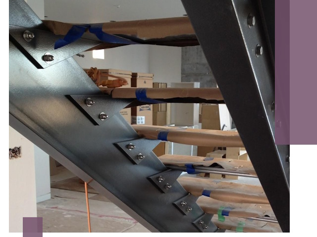 Усиление лестничных конструкций и усиление опор в Вольске