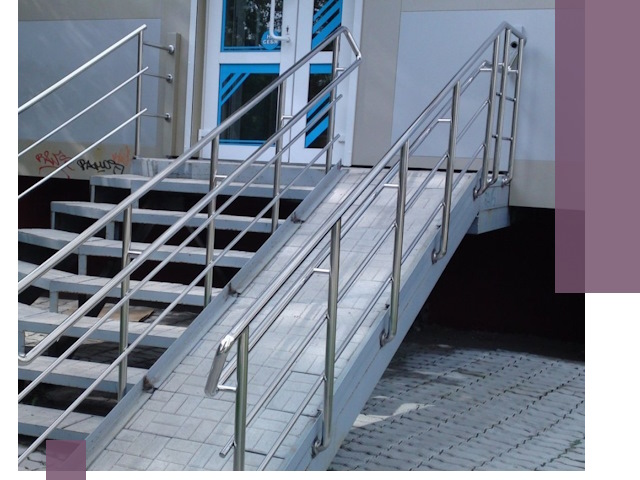 Пандус на крыльцо под ключ в Вольске: монтаж и изготовление