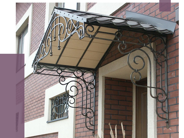 Двускатные козырьки в Вольске под ключ от 12659 руб.