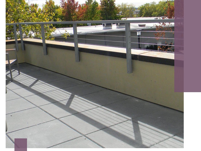 Металлические парапеты под ключ в Вольске: монтаж и изготовление