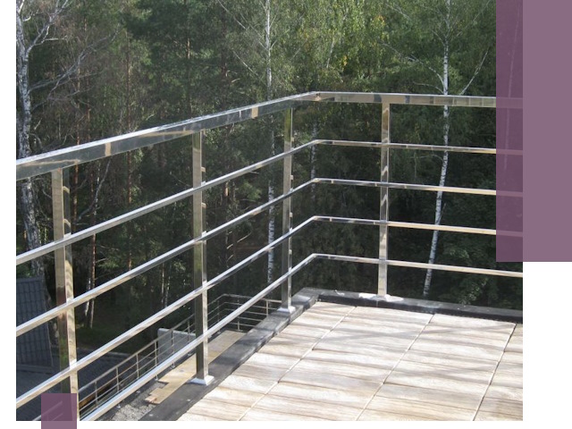 Парапеты из нержавеющей стали в Вольске — изготовление и монтаж