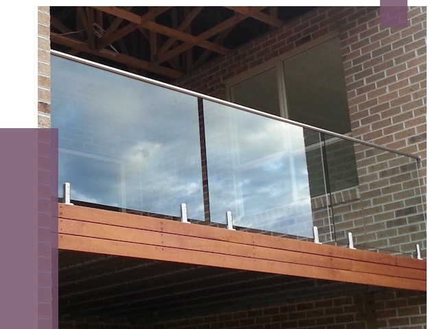 Стеклянные парапеты на крыше и террасе в Вольске от 11393 руб. | ПРОЛЁТ-Вль